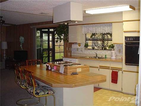 5th image of 1307 Flamingo Dr
