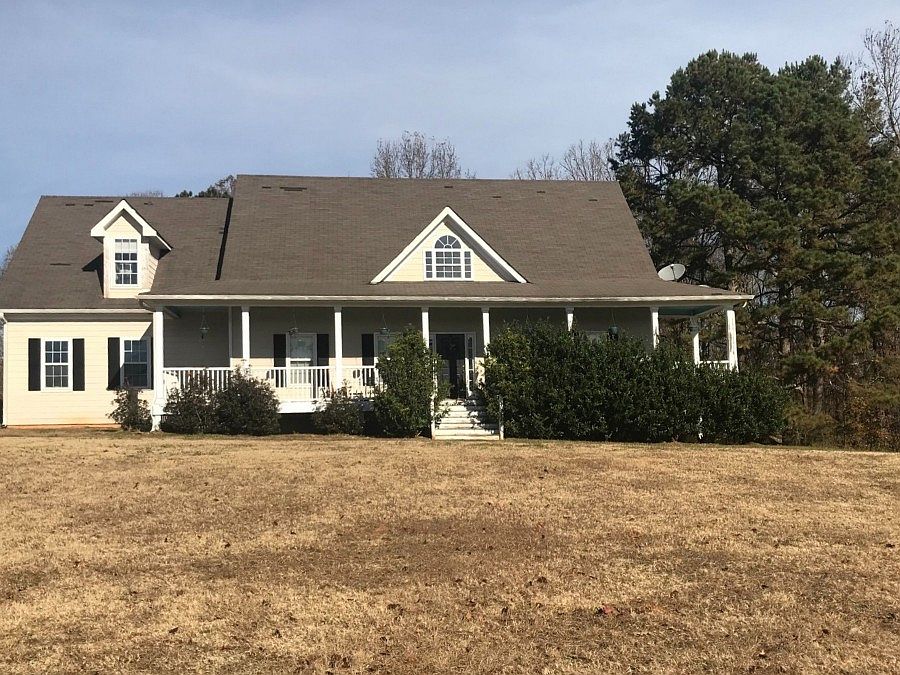 2nd image of 33 Cottonwood Rd