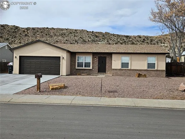 2307 N 5th St, Canon City, CO 81212