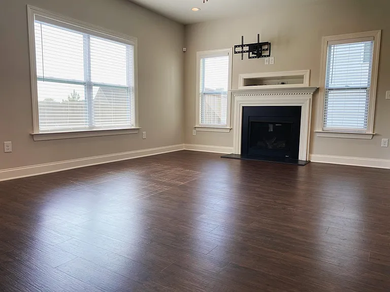 140 Douglas Fir Pl — Photo 4
