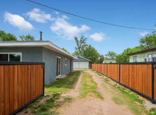 1014 E River Rd, Belen, NM 87002