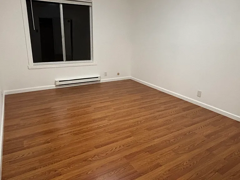 85 Kent Ct #21 — Photo 2