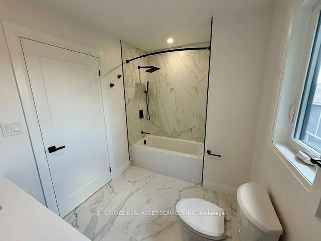 41 Victoria St — Photo 6
