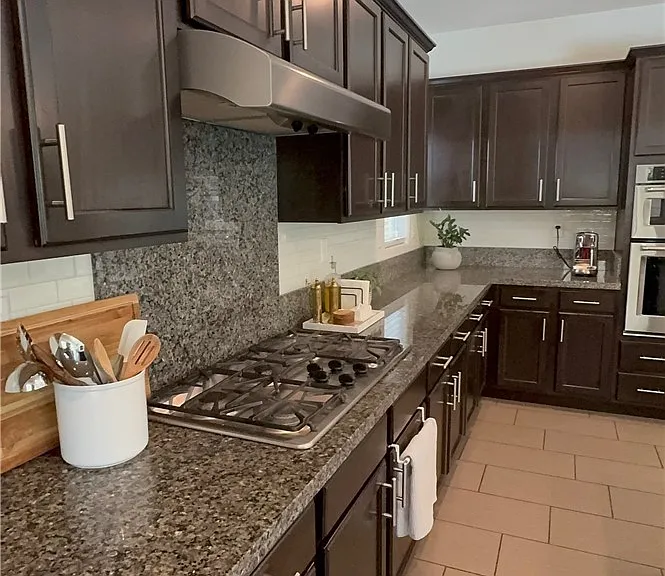 2925 Green Falls Ave — Photo 9
