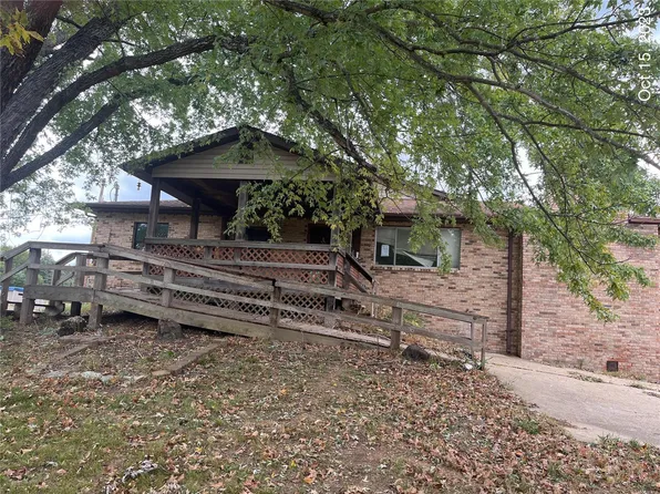 895 Cheshire Ln, Robertsville, MO 63072