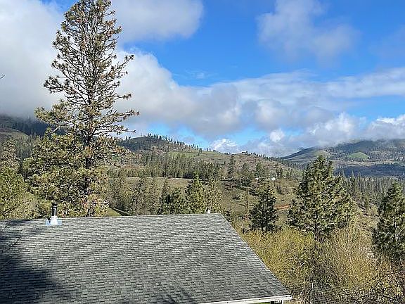4th image of 3383 Vista View Dr