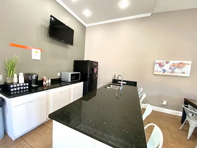 11 Maverick Dr — Photo 84