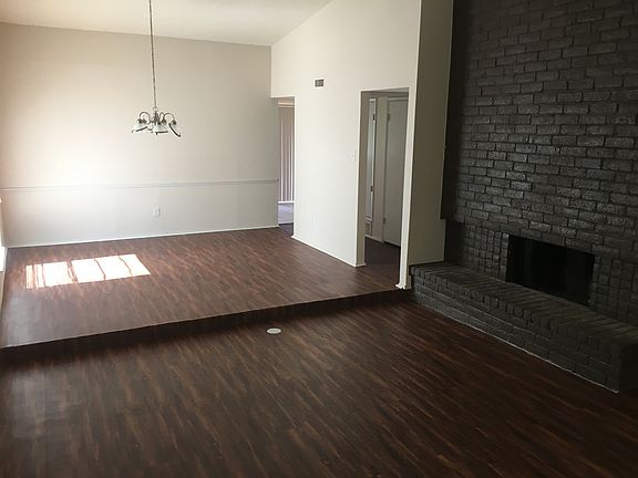 5th image of 14034 Lourdes Dr