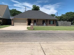 5200 Anselmo Ave, Groves, TX 77619