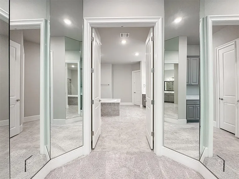 8543 Tynan Ridge Dr — Photo 27