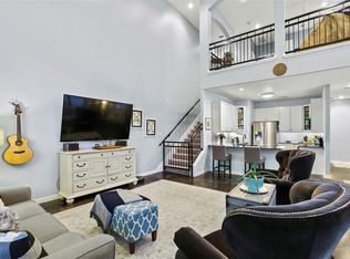 2534 Wedglea Dr, Dallas, TX 75211