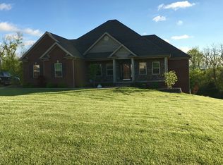 1008 Bunker Hill Dr, Lawrenceburg, KY 40342