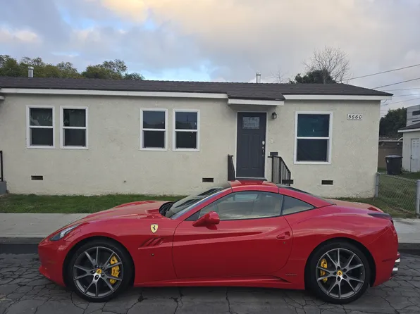 5660 Elm Ave, Long Beach, CA 90805