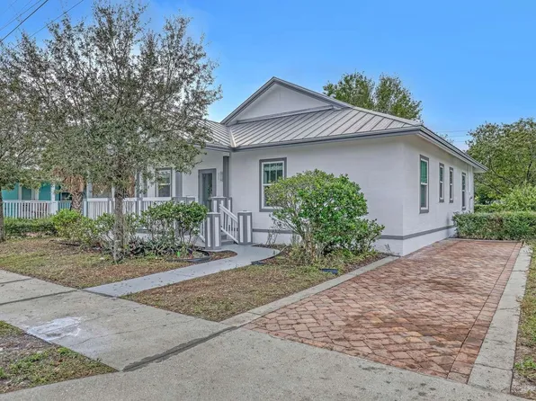 313 W 13th Street, Riviera Beach, FL 33404