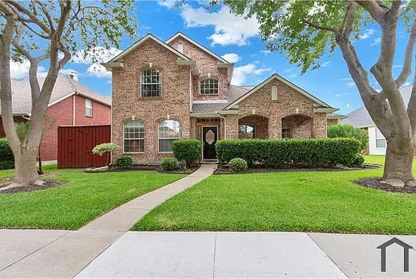 4 bed, 3260 sqft, $3,500 — Photo 1