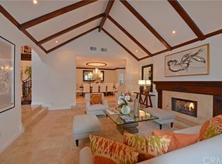 10072 Foxrun Rd, Santa Ana, CA 92705