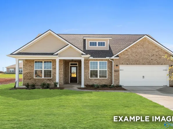 902 Ronnie Dr, Hartselle, AL 35640