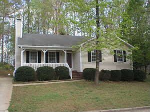 Cute Ranch on 1/4 acre