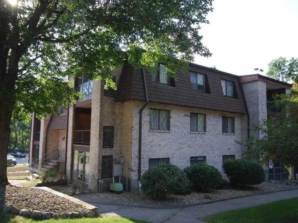 7 Greenbriar Dr APT 108, North Reading, MA 01864