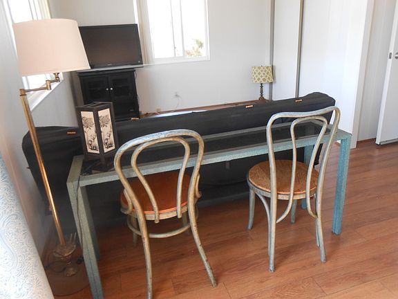 Entry Table/Work Station