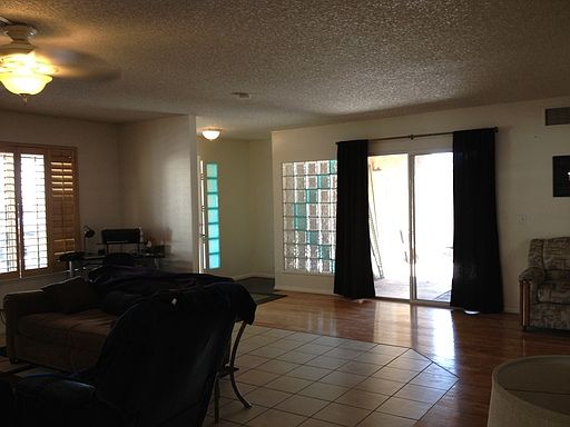 3rd image of 2914 Havasu Ct