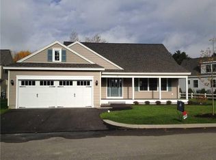 10 Lexington Dr #9, Kennebunk, ME 04043