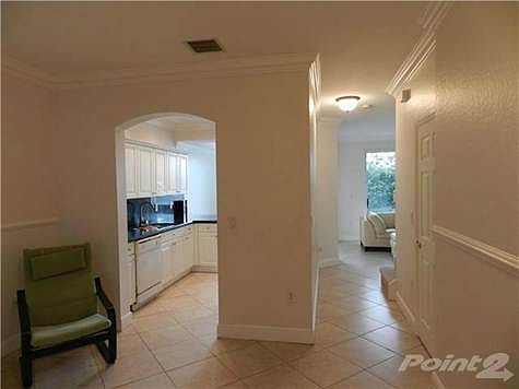 3rd image of 646 NW 170th Ter #646