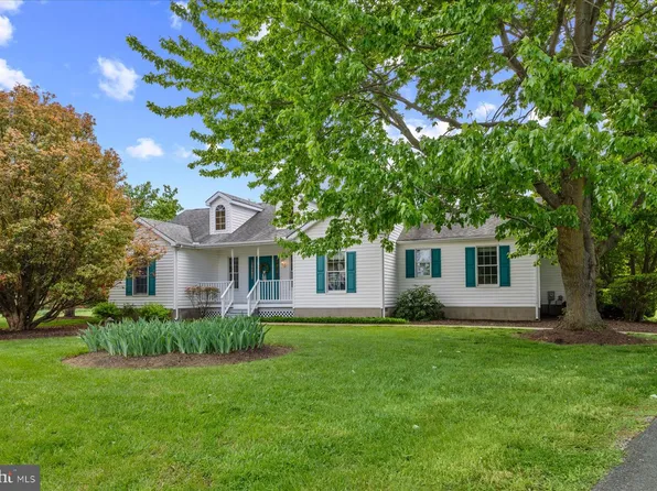 136 Hilltop Dr, Chestertown, MD 21620