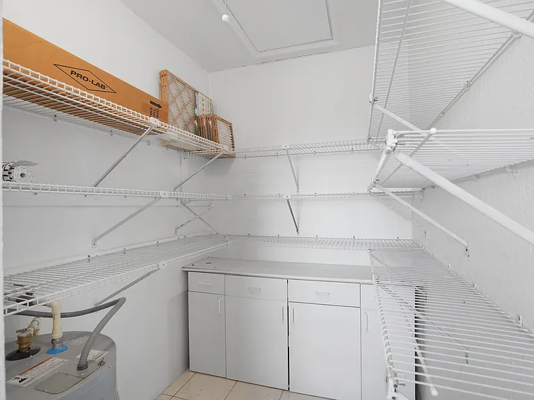 7845 Boca Ciega Dr — Photo 18