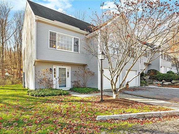 Quail Ridge Condominiums - Ridgefield, CT | Zillow