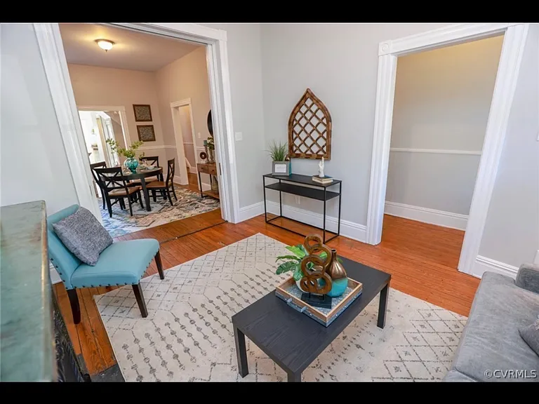 15 S Morris St — Photo 5