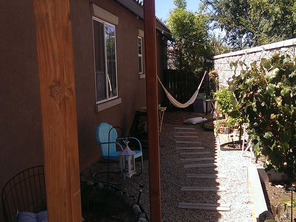 2nd image of 35522 Cloche Dr