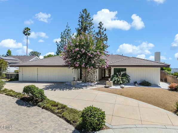 1004 El Vago St, La Canada Flintridge, CA 91011