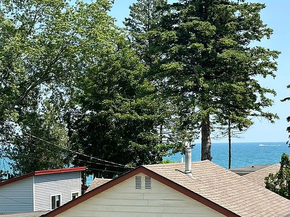 2nd image of 604 16th St