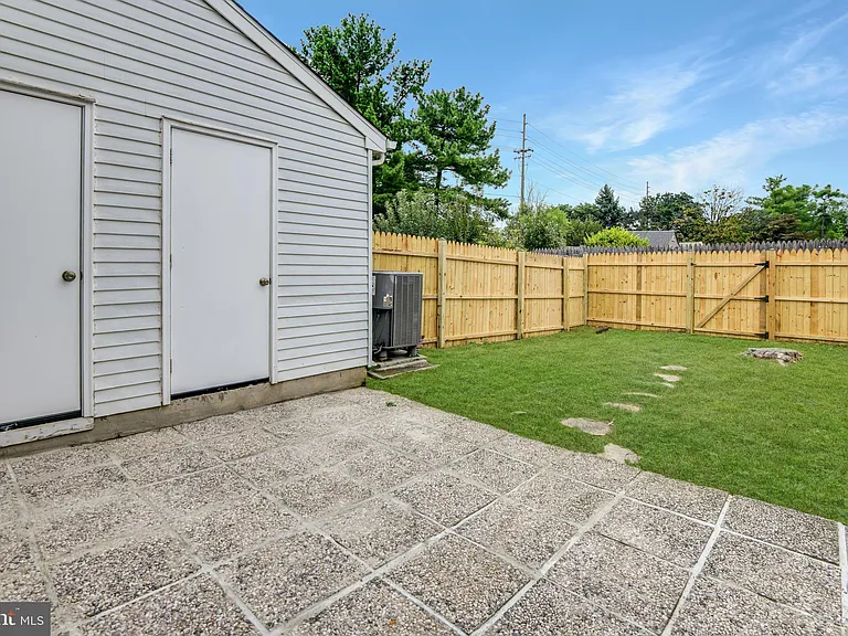 5778 Sunset View Ln — Photo 13