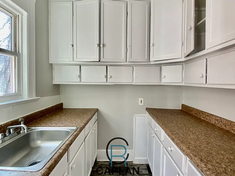 442 Poplar St #2 — Photo 9
