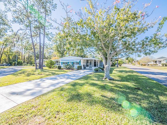 3rd image of 103 Woodland Dr