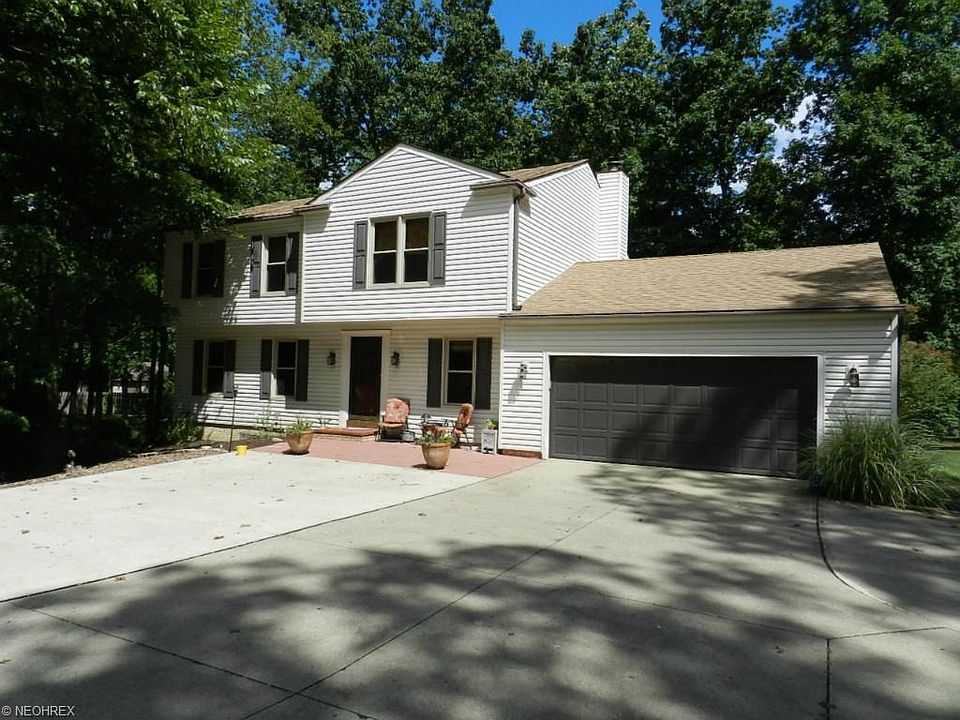 1st image of 17641 W 130th St