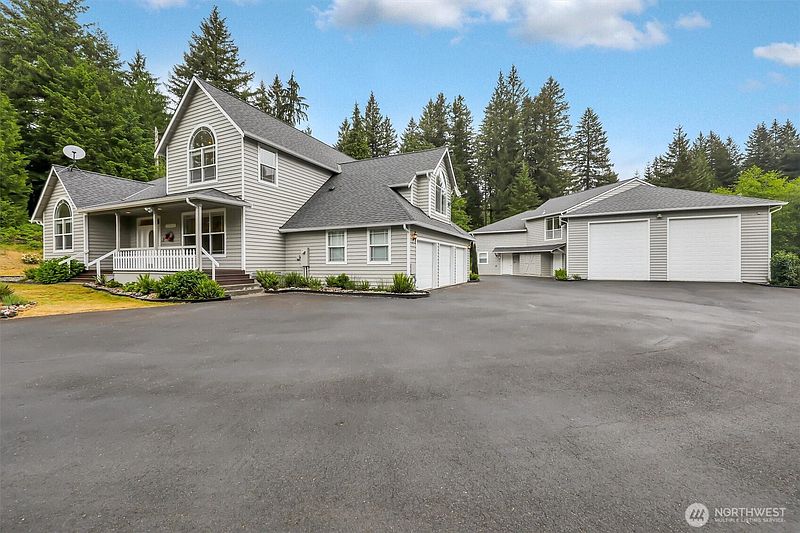 2nd image of 11616 296th Avenue NE