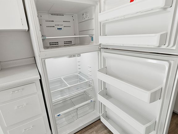 4th image of 1509 Montana Ave APT 11