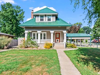 600 W Spruce St, Chatham, IL, 62629