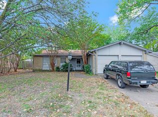 710 S Hunters Glen Cir, Arlington, TX 76015