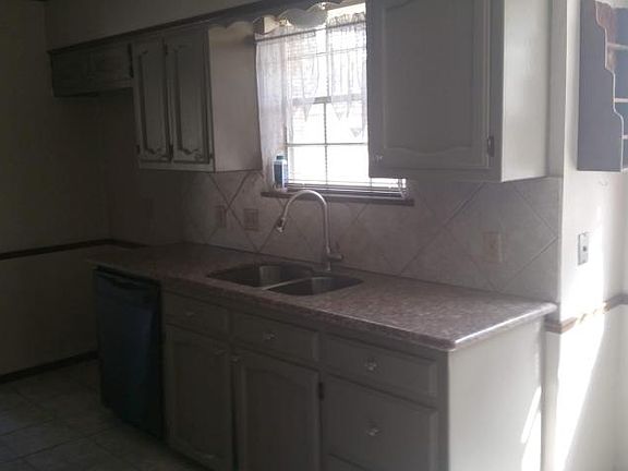 Granite and shaker cabinets