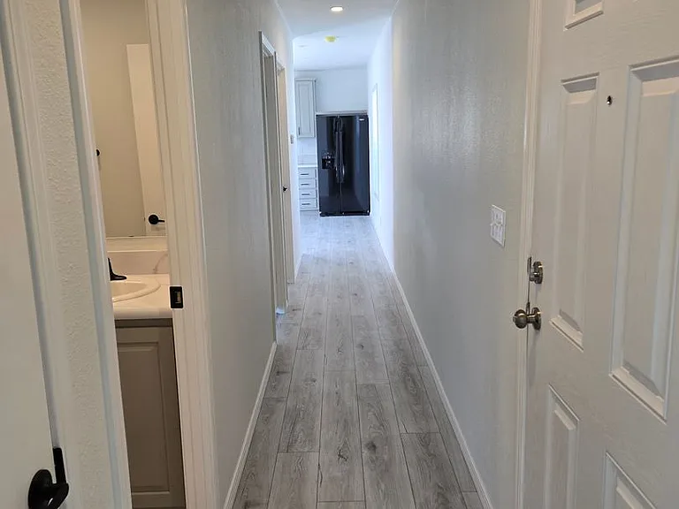 816 N Midland Blvd — Photo 4