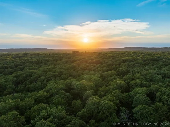 N 160th Rd, Okmulgee, OK 74447
