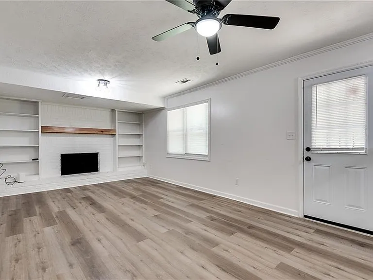 597 Field Cliff Dr — Photo 6