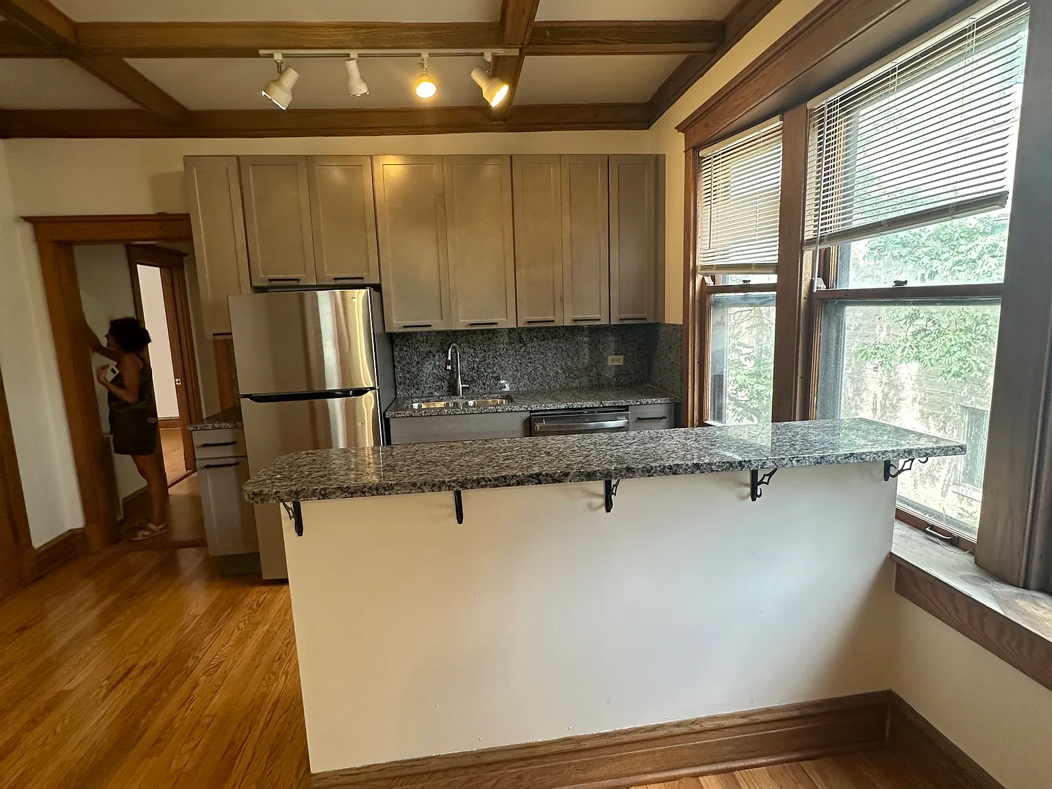 3 bed, $2,800 — Photo 3