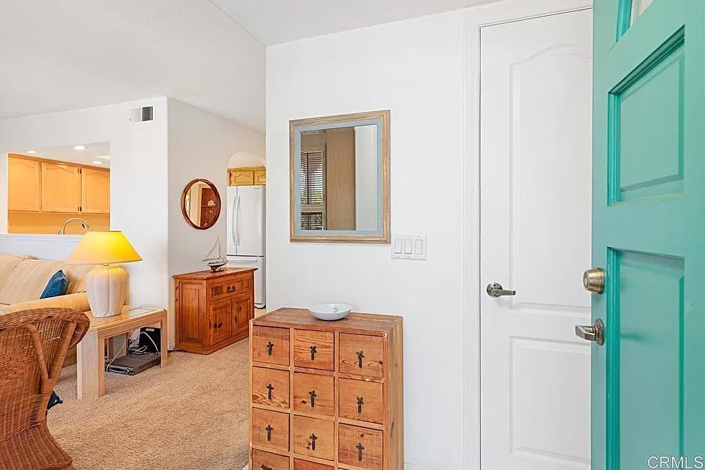 2 bed, 997 sqft, $4,600 — Photo 4
