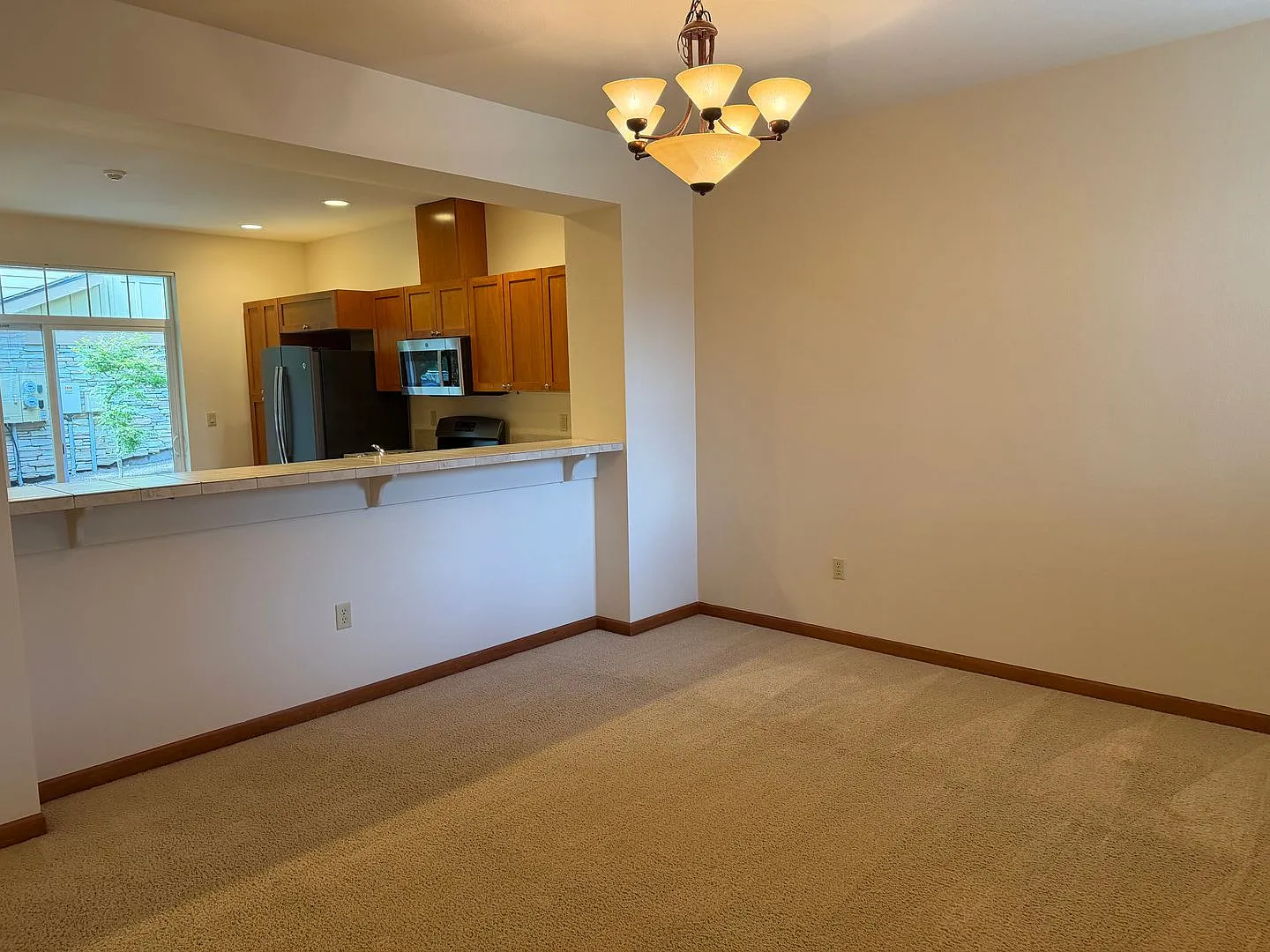 Well maintained 3bd Townhome — Photo 4