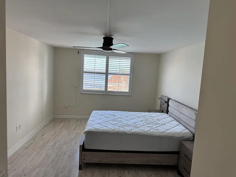 925 N Halifax Ave — Photo 37